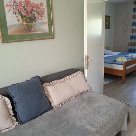 Studio Luna Appartement Karlovac Zewnętrze zdjęcie